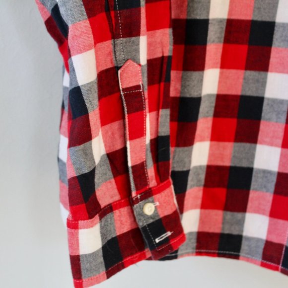 Red Women's Flannel Long Sleeve - Picture 6 of 9